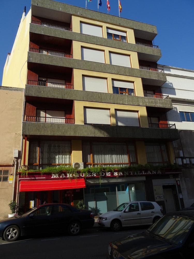 马尔克斯德桑蒂拉纳酒店 托雷拉韦加 外观 照片